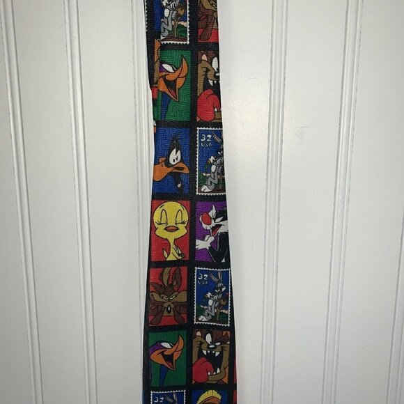 Vintage Men's Looney Tunes Stamp Collection Neck Tie Made In USA 1997 - Picture 2 of 9